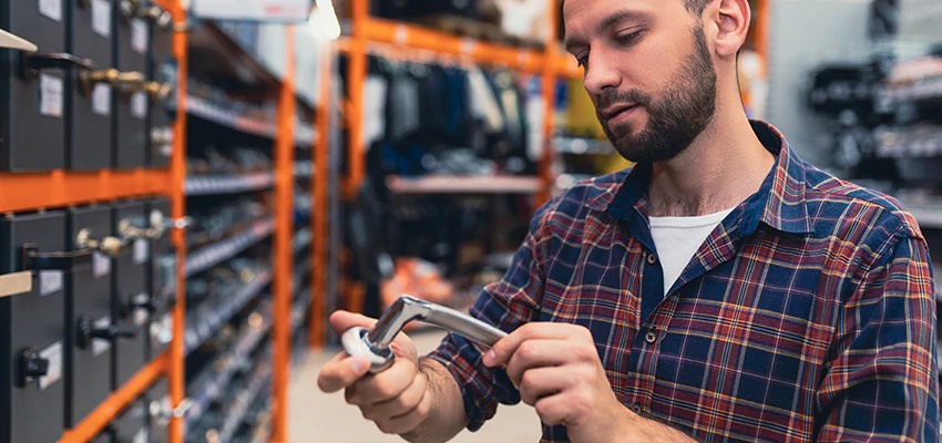 Locksmith For Retail Stores Lockout Services in Irvington, New Jersey